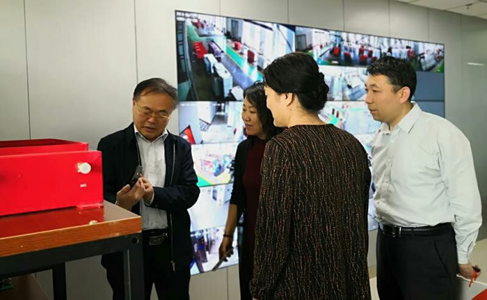 1696091884.jpg 1696091884.jpg